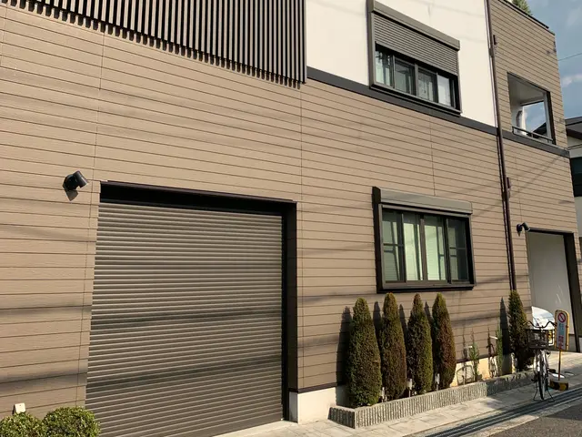 仕上がり重視で丁寧に施工◎すべて自社対応！損害保険加入済み！サービスの画像