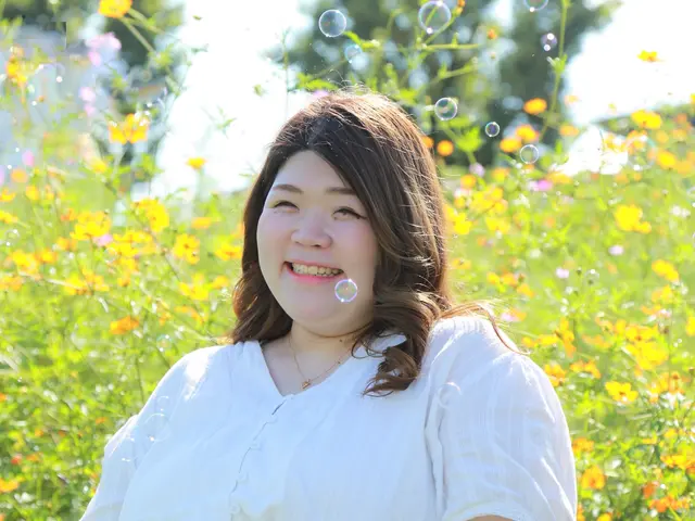 選ばれるための「世界観プロフィール写真」ヘアメイクもトータルサポートで撮影可能サービスの画像