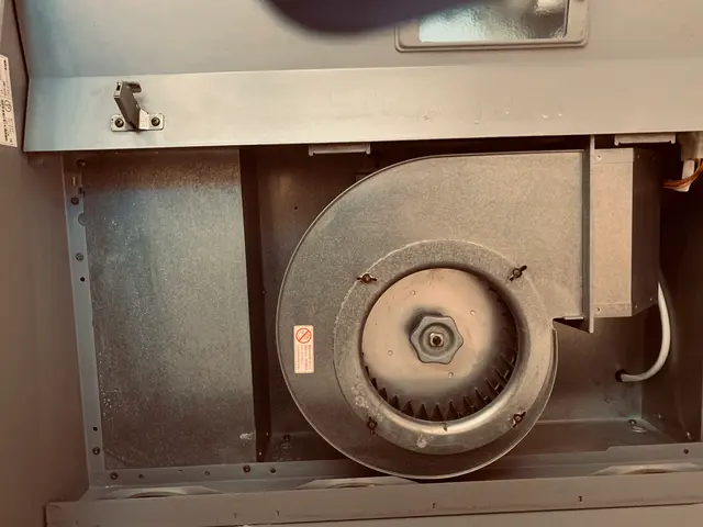 身だしなみ、言葉遣いを丁寧に心掛け、お客様が御納得されるまて作業させて頂きます。サービスの画像