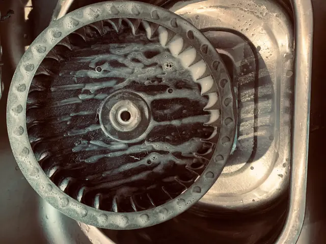 身だしなみ、言葉遣いを丁寧に心掛け、お客様が御納得されるまて作業させて頂きます。サービスの画像