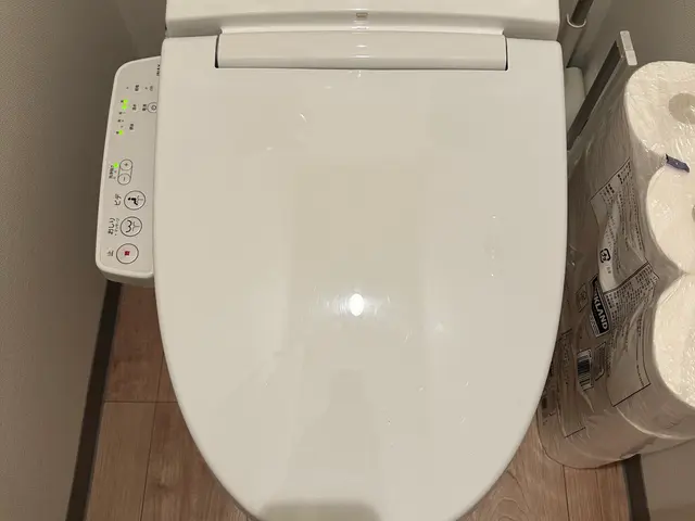 ★ウォシュレット・温水便座の交換、取り付け★経験豊富な電気工事士がご訪問します★サービスの画像