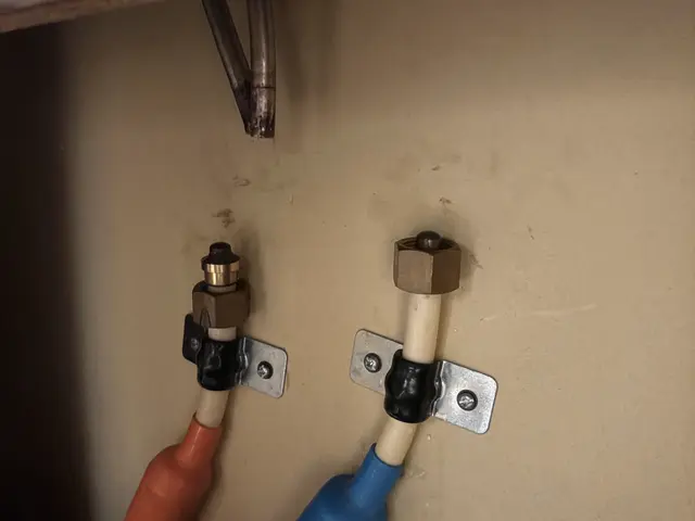 洗面台交換はお任せください。水道工事30年の実績、安心の施工保証あります。サービスの画像