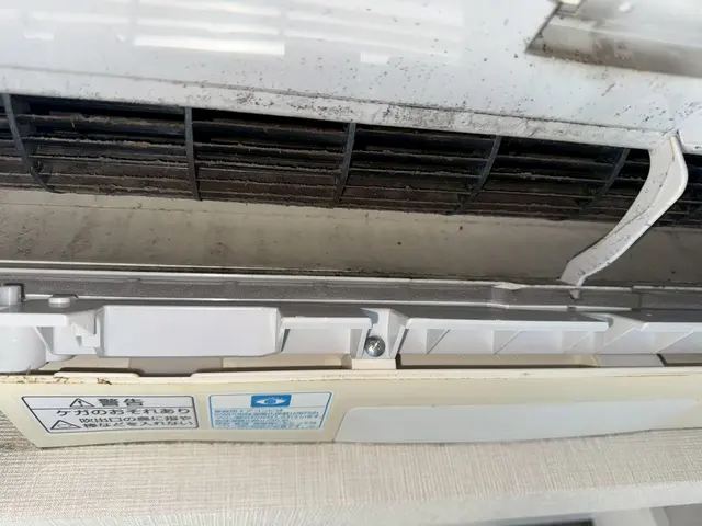 笑顔と丁寧さで選ばれ続ける安心の壁掛けエアコンお掃除サービスサービスの画像