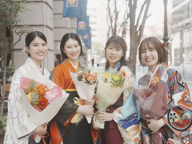 お祝い卒業フォトサービスの画像