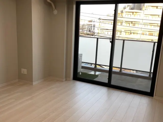 作業外注一切なし◎損害保険加入済み！営業時間外・対応地域外もご相談ください！サービスの画像