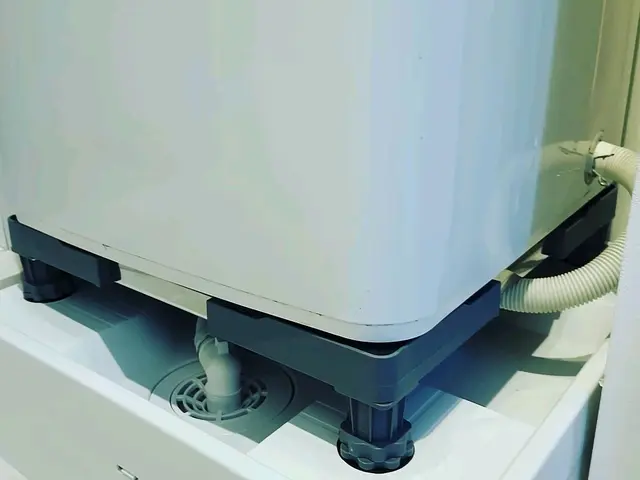 洗濯機設置、設置後の動作確認します！かさ上げホースカット柔軟に対応します！サービスの画像