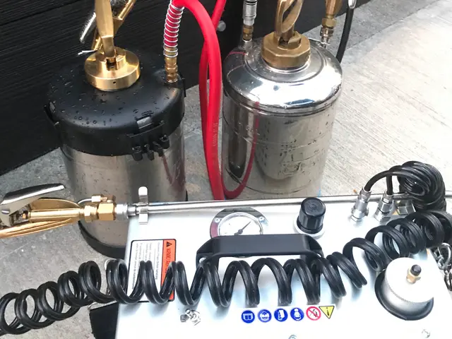 写真見積可【清掃+消毒】無料見積／ハト糞害等の清掃除菌消毒／カード.QR決済可サービスの画像