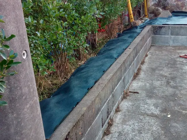 防草シート張ります。栃木群馬埼玉茨城！迅速対応◎防草シート工事します！サービスの画像