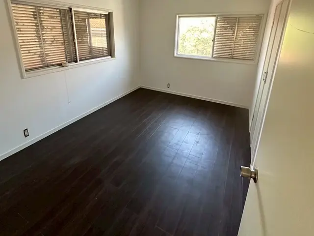 【新規出店キャンペーン実施中】プロの施工でキレイに模様替えサービスの画像