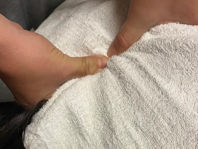 ☆1日2名限定☆芯からほぐす！頑固な肩こり/腰痛　熟成20年の本物の手技をお届けサービスの画像