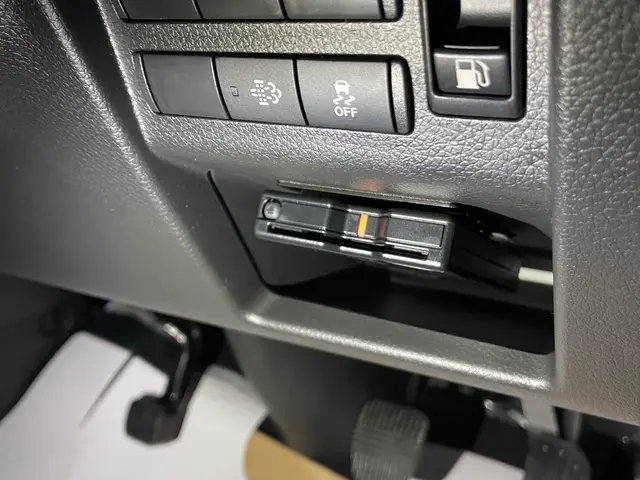 【国家2級自動車整備士、元大手ディーラー勤務】＊累計2000台以上の安心施工！＊サービスの画像