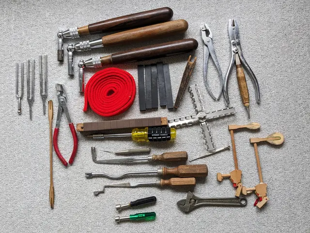 【大手業歴40年の実績】芦屋神戸市中心・ピアノ調律◎親切丁寧に古いピアノも歓迎サービスの画像