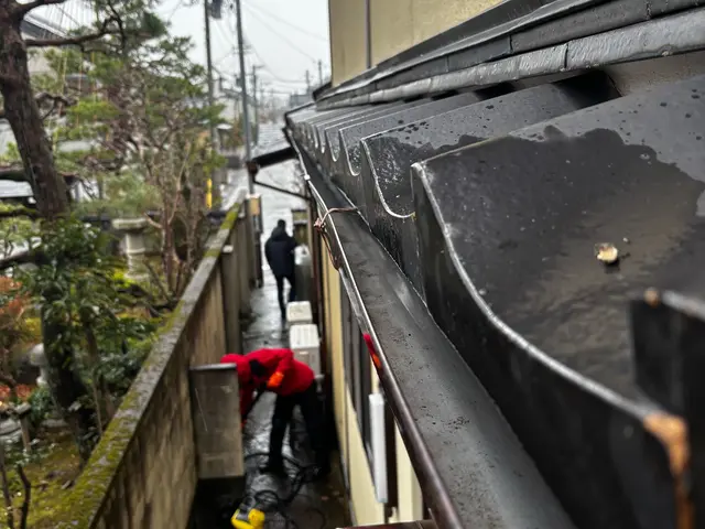 業界歴10年/地域密着型/完全自社施工/女性スタッフとお伺い致します！火災保険可サービスの画像