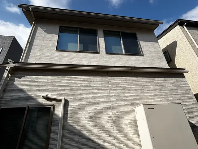 業界歴10年/地域密着型/完全自社施工/女性スタッフとお伺い致します！火災保険可サービスの画像