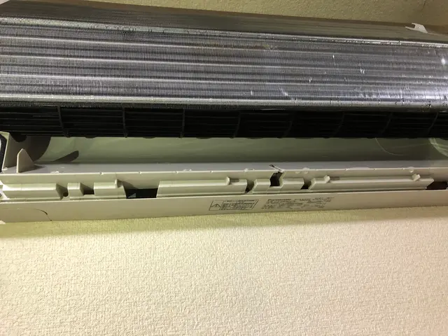 テレビで当店が紹介されました！4人のスタッフで施行中！ドレンパン分解が売りです！サービスの画像