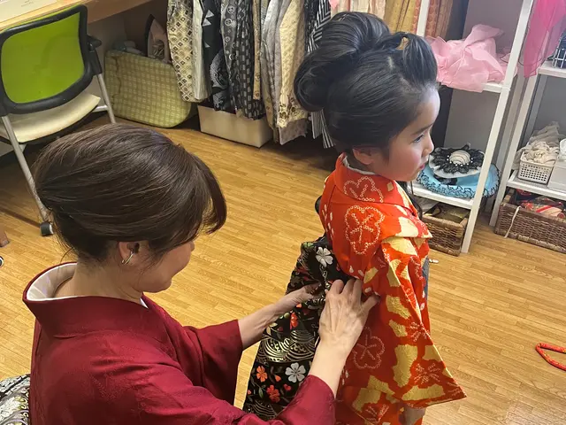 特別な日のお手伝い！丁寧に美しくお着付けいたします！