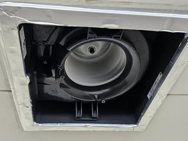 【業歴30年の経験と実績】損害保険加入　お家の中の電気に関する困り事を解決しますサービスの画像