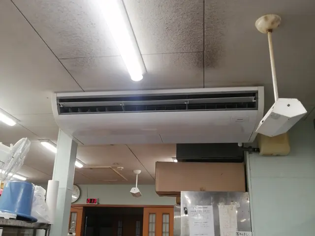 業務用エアコンの取付はSOTECH（ソーテック）へお任せ下さい！サービスの画像