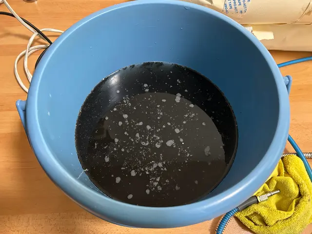 プロの技術でキレイな空気でお客様を迎えられるように徹底的に洗います！！！サービスの画像