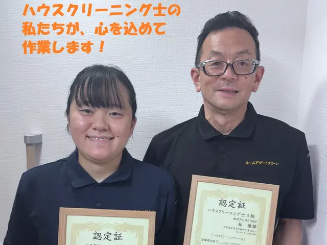 トイレのイヤナ臭いの原因になる尿石や黒ずみ手の届きにくい汚れもしっかり落としますサービスの画像