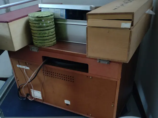 年式・メーカー・状態・回収品の画像をご質問からお願いいたします。サービスの画像