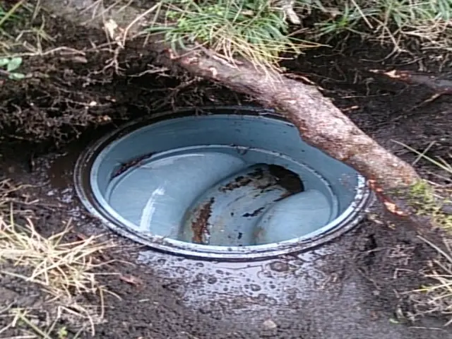 排水管、排水マスの詰り高圧洗浄で即解消！PayPay使用可能！サービスの画像