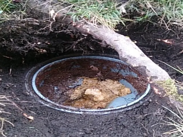 排水管、排水マスの詰り高圧洗浄で即解消！PayPay使用可能！サービスの画像