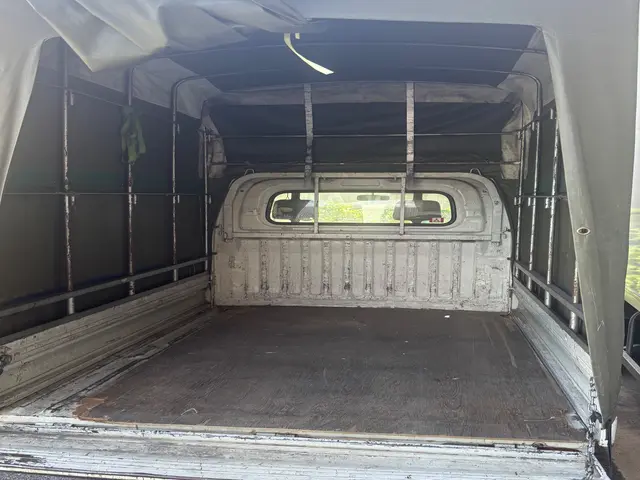 2トン対応！ハンガーボックス無料！女性スタッフも在籍！１０枚ダンボールサービス！サービスの画像