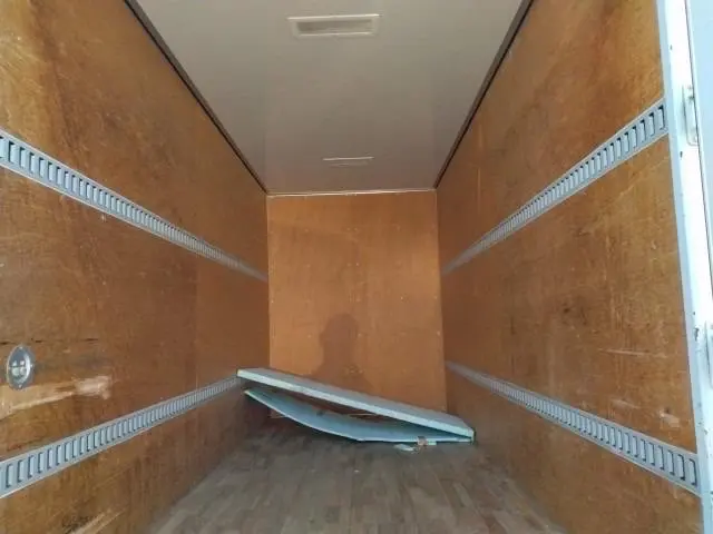 2トン対応！ハンガーボックス無料！女性スタッフも在籍！１０枚ダンボールサービス！サービスの画像