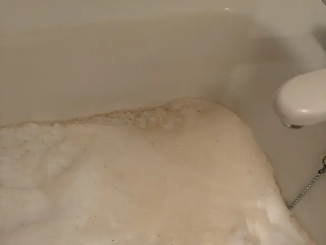 隅々まで綺麗に仕上げます！　お得な追い焚き配管洗浄セットは¥30000ですサービスの画像