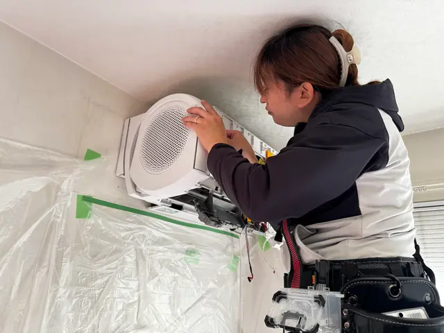 ☆年中無休☆複数台割、セット割有☆初回抗菌コート無料☆完全分解可☆お掃除付き可サービスの画像