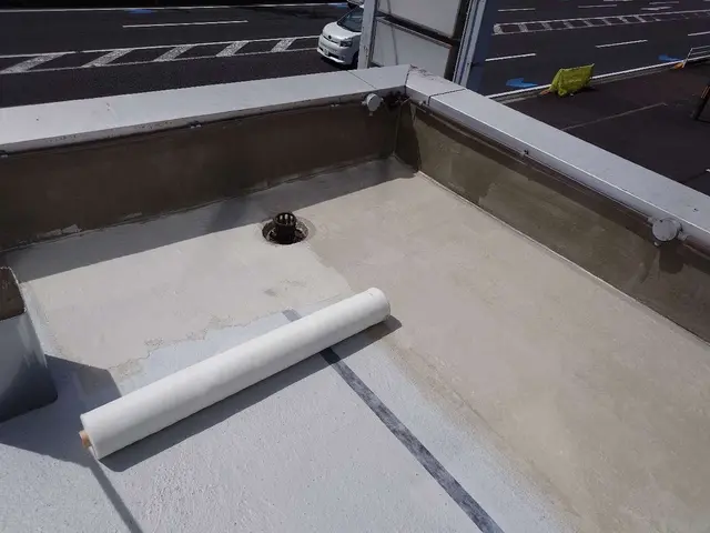 【無料見積り】ベランダ バルコニー◎防水の専門業者 ◎5年間保証付けますサービスの画像