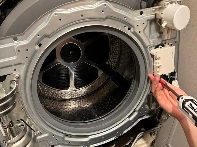 ドラム式洗濯機専門クリーニング！ご家族に寄り添う2児のパパが訪問！当日ご対応◎サービスの画像