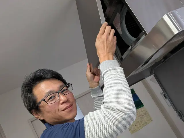 【分解洗浄】頑固な油汚れもスッキリ！ベテランが徹底清掃しますサービスの画像