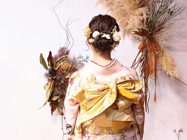 【業歴15年】1級着付け技能師　お客様に寄り添い丁寧な技術を提供させて頂きます。