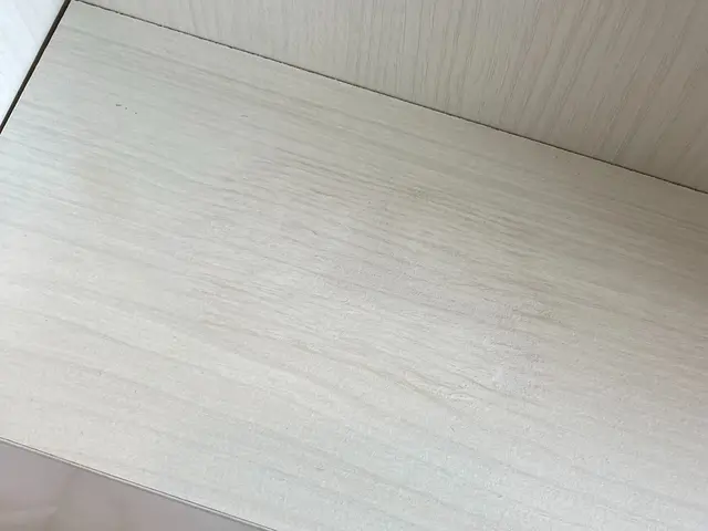 100%自社施工！安心と信頼の匠の技で、あなたの床を蘇らせますサービスの画像