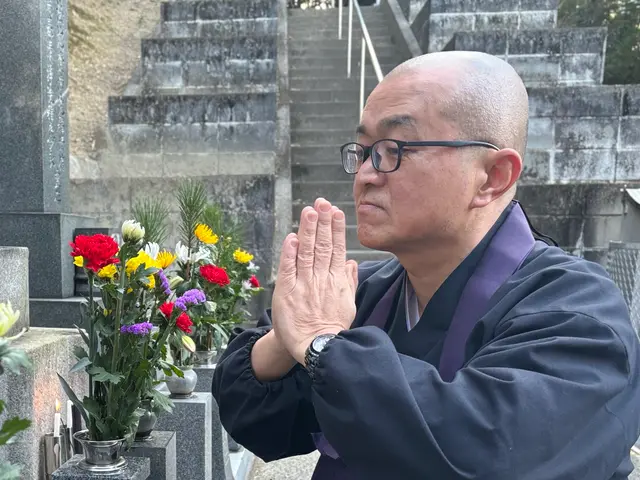 お墓の墓じまい、建立、移転等、お墓に関する仏事全般にご対応いたします。サービスの画像