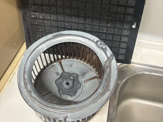 プロの技術でご満足いただけるように心を込めて作業いたしますサービスの画像