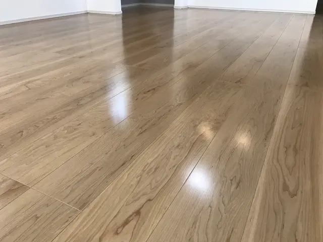 【耐久は約20年】紫外線硬化型のコーティング◎マットな光沢感で自然な風合いサービスの画像