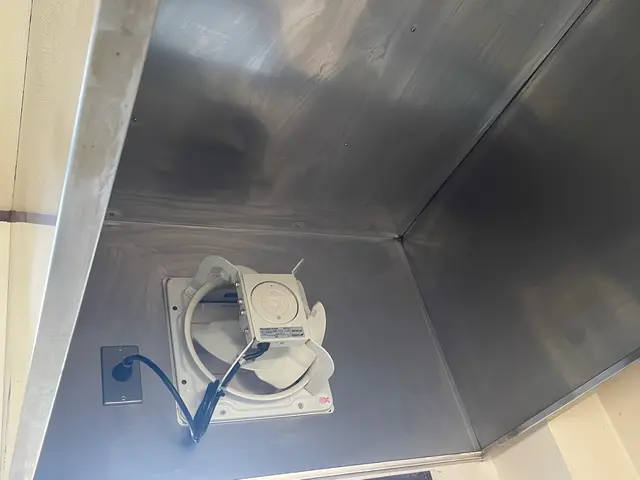 業務用の換気扇も対応しております！サービスの画像