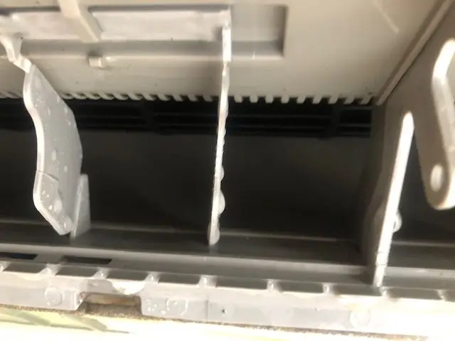 施工歴20年！複数台割引あり！防カビ抗菌コート込み料金！サービスの画像