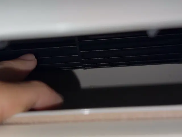 エアコンクリーニング（壁掛けタイプ）値下げ中  冬の暖房を今のうちに快適に！サービスの画像