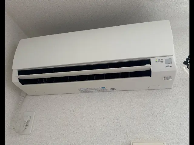 エアコンクリーニング（壁掛けタイプ）値下げ中  冬の暖房を今のうちに快適に！サービスの画像