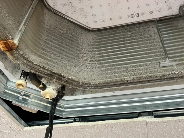 業務用のエアコンクリーニングサービスの画像