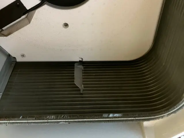 業務用のエアコンクリーニングサービスの画像