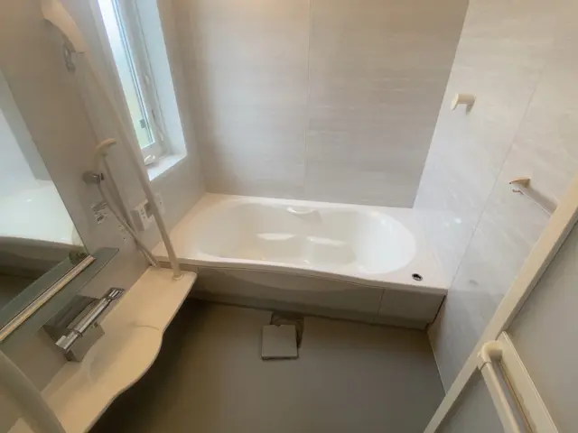 安心女性訪問★二児の母が１人で伺います★業界５年！大手掃除屋経験から技術力も格別サービスの画像