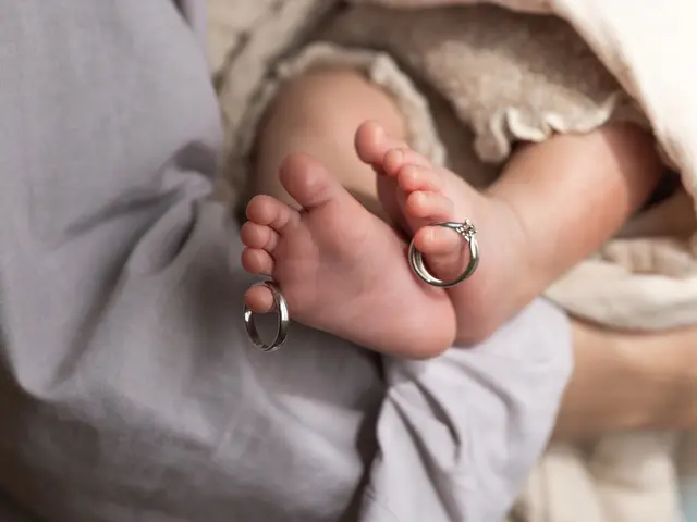 生まれたての時間を残す包まないナチュラル　ニューボンフォト