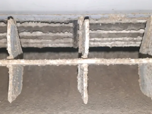 エアコン洗浄専門店！全機種対応で高圧洗浄機で3回洗い！夏の汚れを取り冬を快適に！サービスの画像