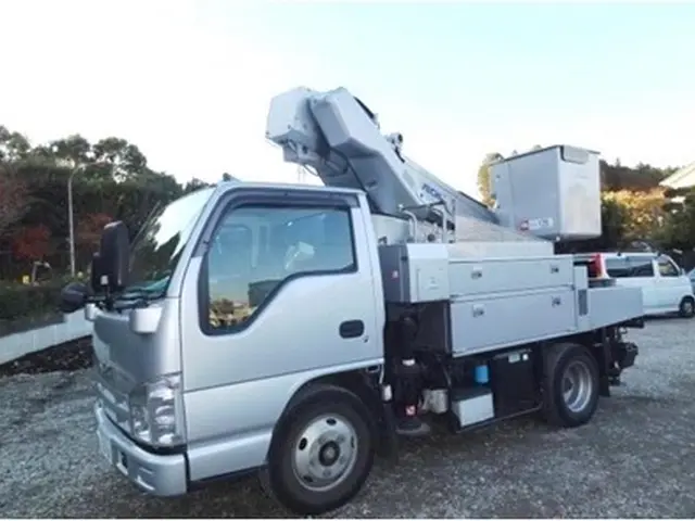 地デジアンテナ設置工事、BSアンテナ設置工事等サービスの画像