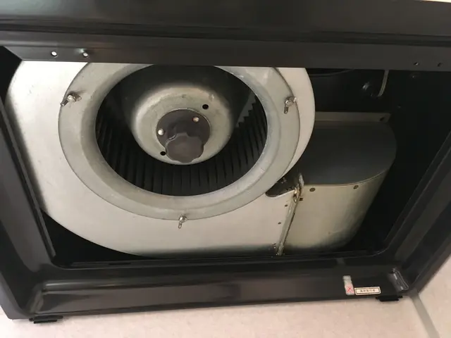 ◎笑顔で対応中◎お掃除歴14年！当社が責任持って作業いたします！サービスの画像